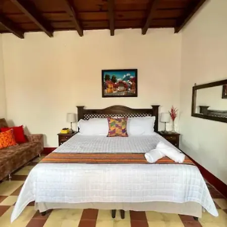 T3 Nice Apartment Just 3 Blocks From The Park